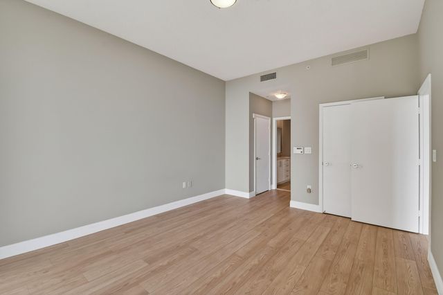 550 Okeechobee Boulevard Mph-07, West Palm Beach, FL 33401