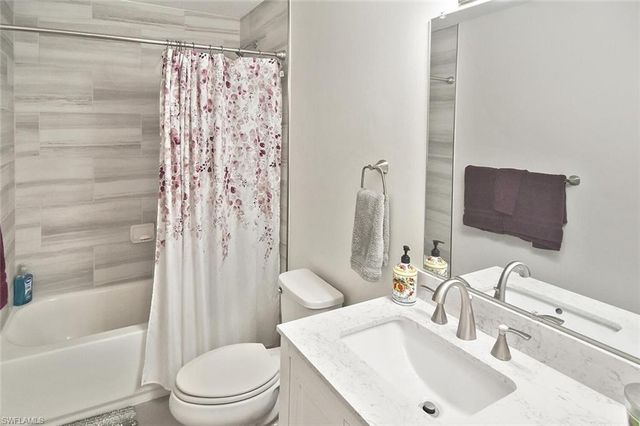 15536 Crystal Lake DR, North Fort Myers, FL 33917