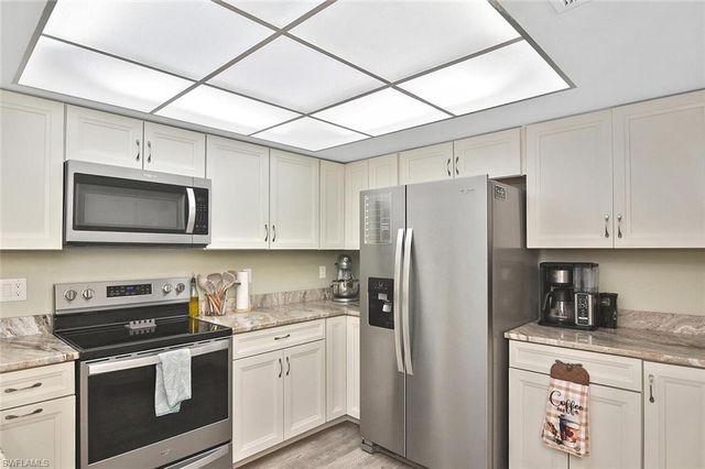 15536 Crystal Lake DR, North Fort Myers, FL 33917