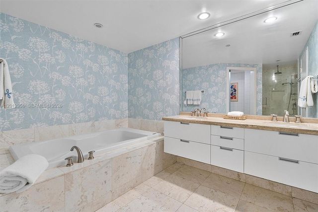 9401 Collins Ave 505, Surfside, FL 33154