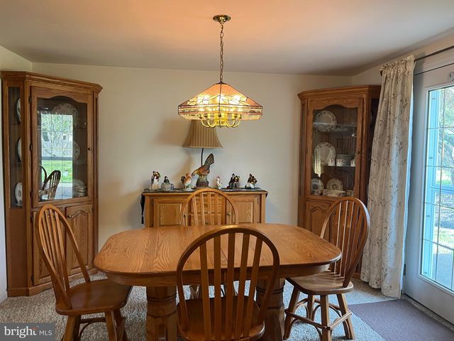 212 S MARMIC DR, Southampton, PA 18966