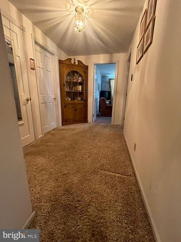 212 S MARMIC DR, Southampton, PA 18966