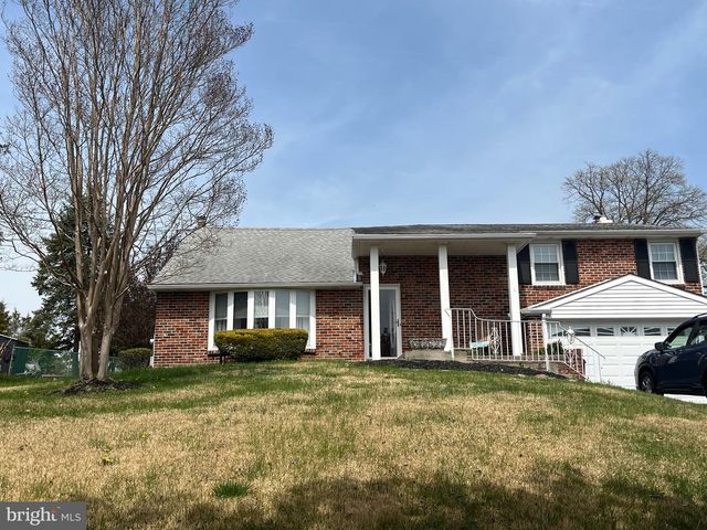 212 S MARMIC DR, Southampton, PA 18966