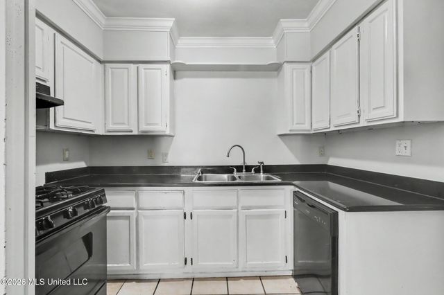 101 Park Row Avenue, Long Beach, MS 39560