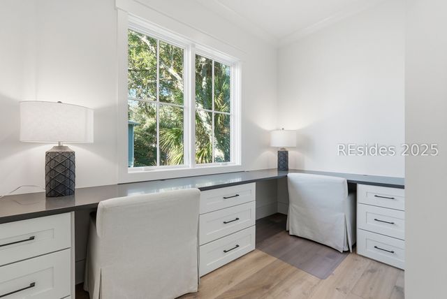 3 Driftwood Ln, Hilton Head Island, SC 29928