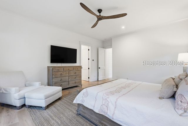 3 Driftwood Ln, Hilton Head Island, SC 29928