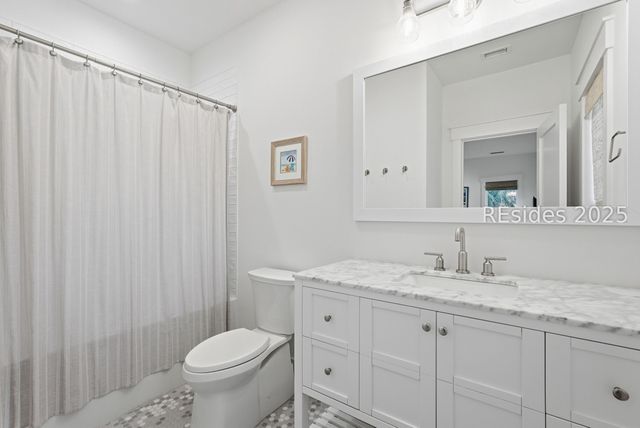 3 Driftwood Ln, Hilton Head Island, SC 29928