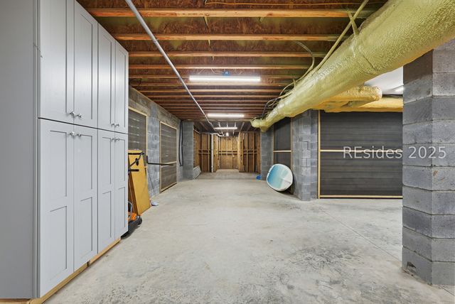 3 Driftwood Ln, Hilton Head Island, SC 29928