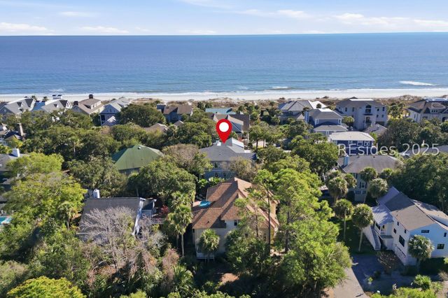 3 Driftwood Ln, Hilton Head Island, SC 29928