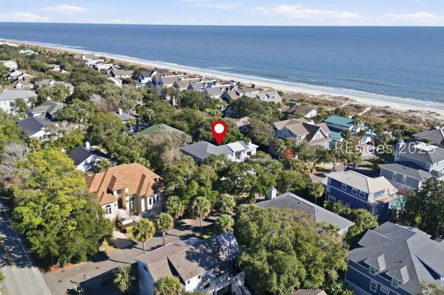 3 Driftwood Ln, Hilton Head Island, SC 29928