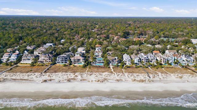 3 Driftwood Ln, Hilton Head Island, SC 29928