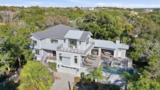 3 Driftwood Ln, Hilton Head Island, SC 29928
