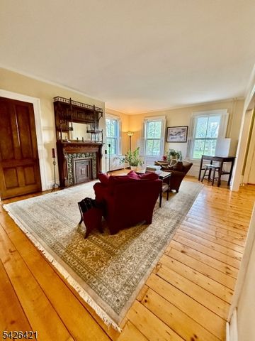 286 Harlingen Rd, Montgomery Twp., NJ 08502
