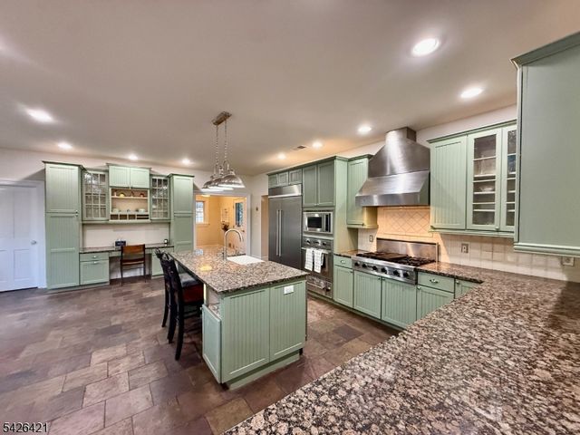 286 Harlingen Rd, Montgomery Twp., NJ 08502