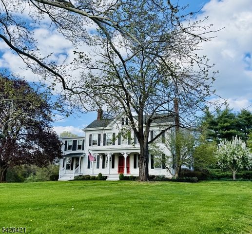 286 Harlingen Rd, Montgomery Twp., NJ 08502
