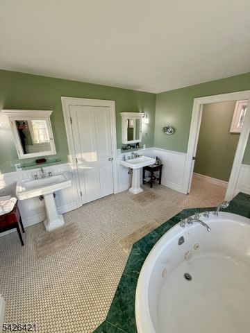 286 Harlingen Rd, Montgomery Twp., NJ 08502