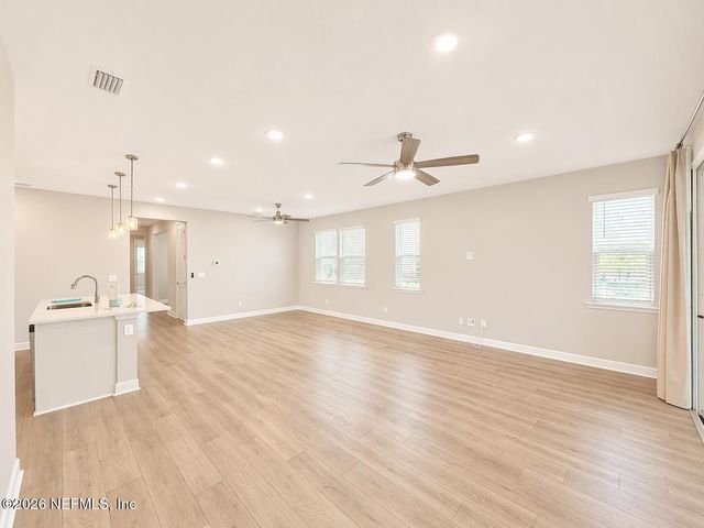 41 SEASONS Court, St. Augustine, FL 32092