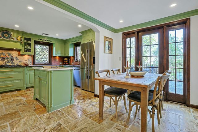 23 Forbes Boulevard, Eastchester, NY 10709