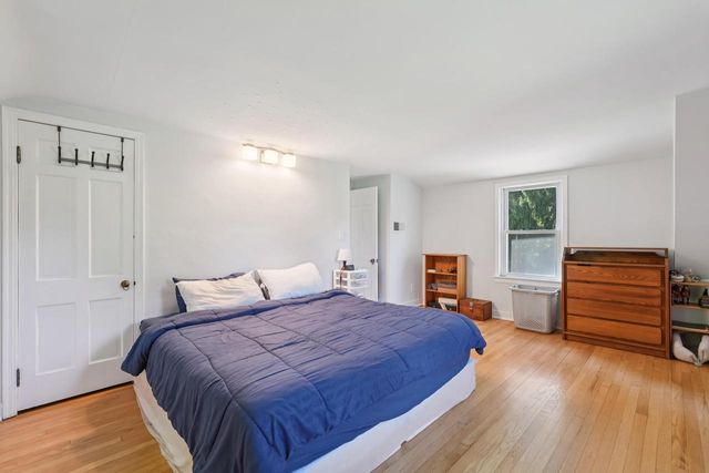 4885 S Racine AVENUE, New Berlin, WI 53146