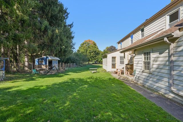 4885 S Racine AVENUE, New Berlin, WI 53146