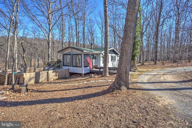 138 ROSS LN, Bluemont, VA 20135