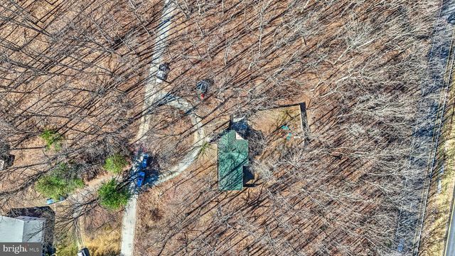 138 ROSS LN, Bluemont, VA 20135