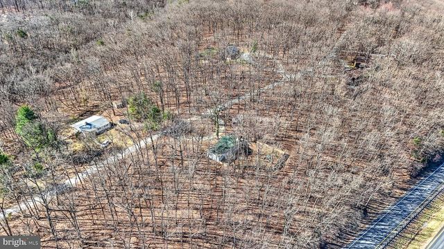 138 ROSS LN, Bluemont, VA 20135