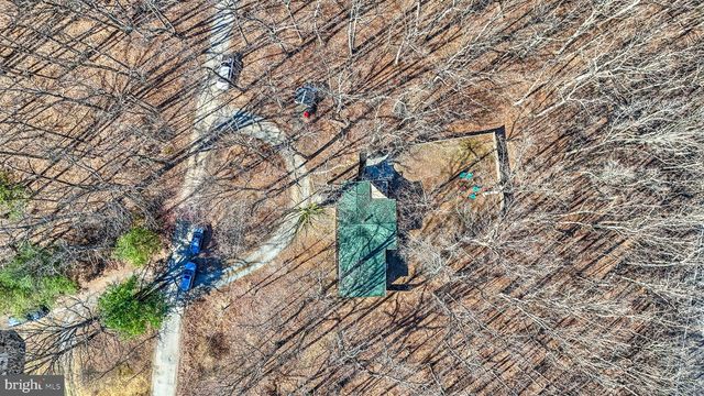 138 ROSS LN, Bluemont, VA 20135