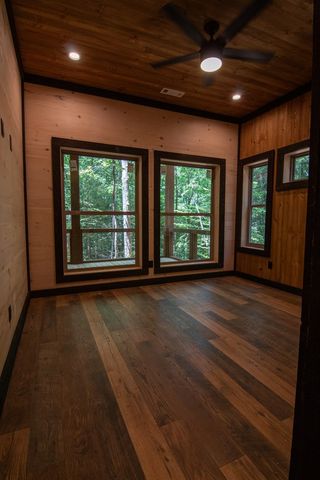 1990 Big Creek, Blue Ridge, GA 30522