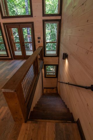 1990 Big Creek, Blue Ridge, GA 30522