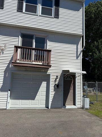 135 Charles Street 5, Lowell, MA 01852