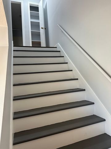 135 Charles Street 5, Lowell, MA 01852