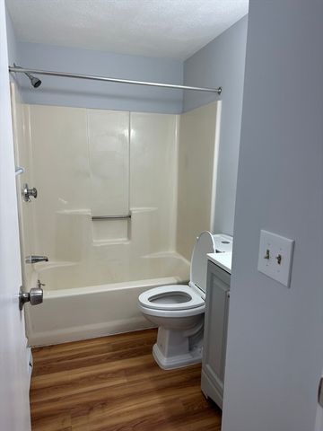 135 Charles Street 5, Lowell, MA 01852