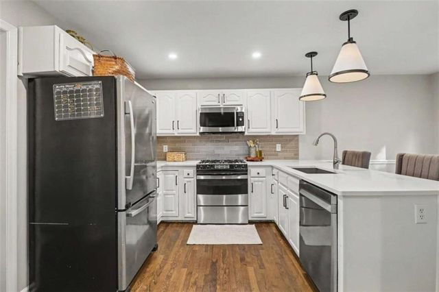 115 West Court, Johns Creek, GA 30097
