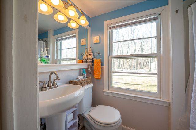 1940 Mount Vernon Road, Southington, CT 06489