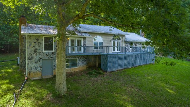 93 Bell Summers Road, Pikeville, TN 37367