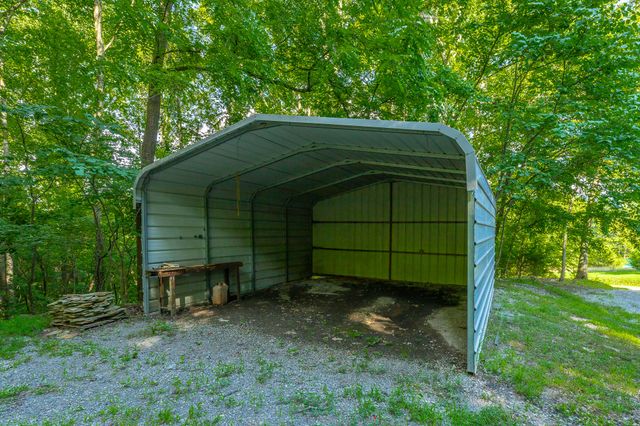 93 Bell Summers Road, Pikeville, TN 37367