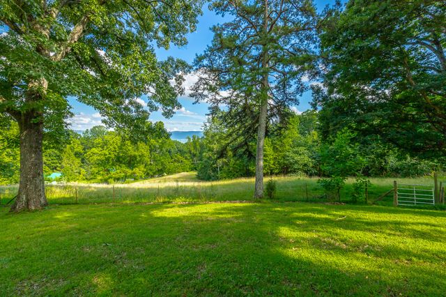 93 Bell Summers Road, Pikeville, TN 37367