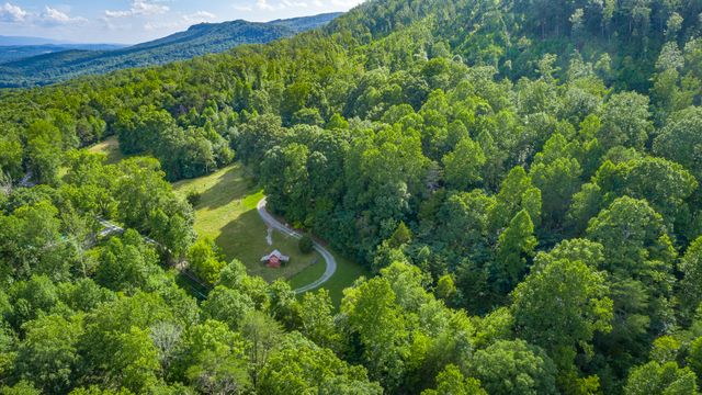 93 Bell Summers Road, Pikeville, TN 37367