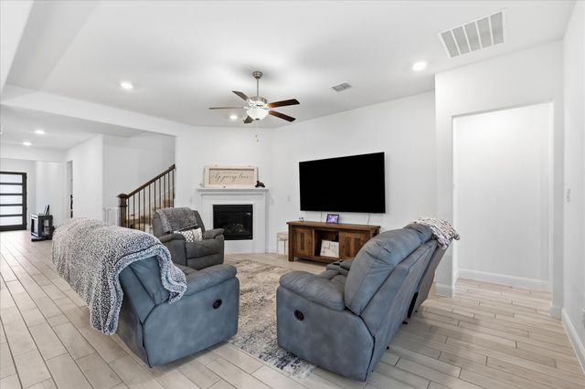2637 Basswood Drive, Northlake, TX 76226