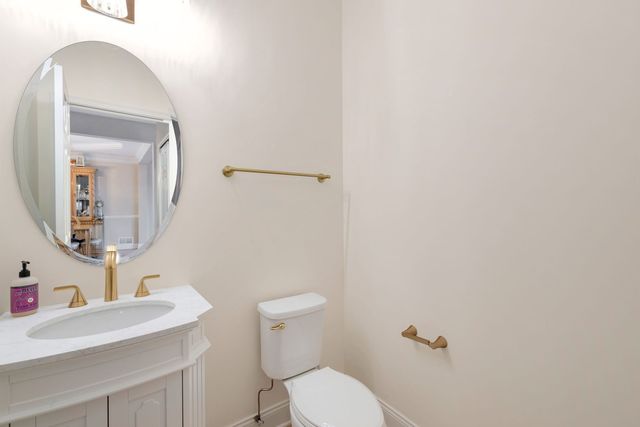 1159 Falcon Ridge Drive, Elgin, IL 60124