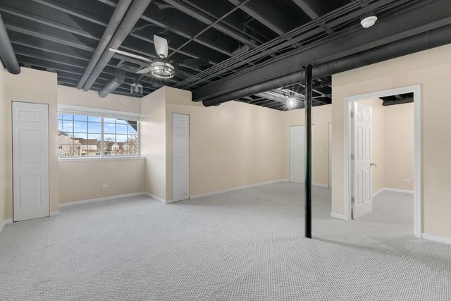 1159 Falcon Ridge Drive, Elgin, IL 60124