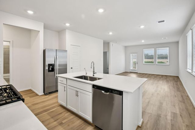 29242 Farmhouse Estates Drive, Waller, TX 77484