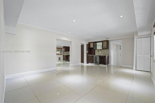 292 E 55th Street, Hialeah, FL 33013