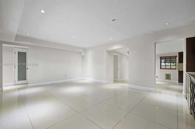 292 E 55th Street, Hialeah, FL 33013