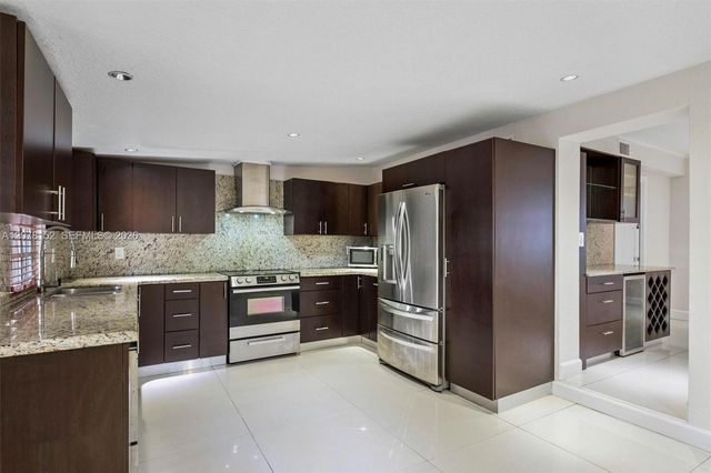 292 E 55th Street, Hialeah, FL 33013