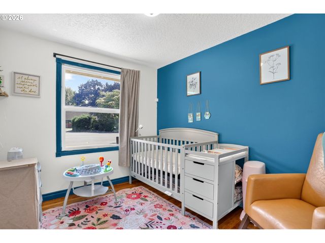 705 Ne 18TH Ct, Gresham, OR 97030