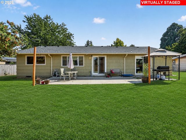 705 Ne 18TH Ct, Gresham, OR 97030