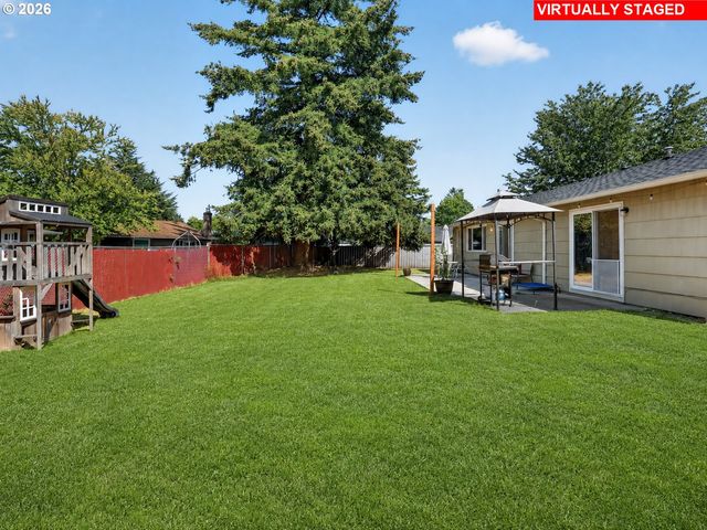 705 Ne 18TH Ct, Gresham, OR 97030