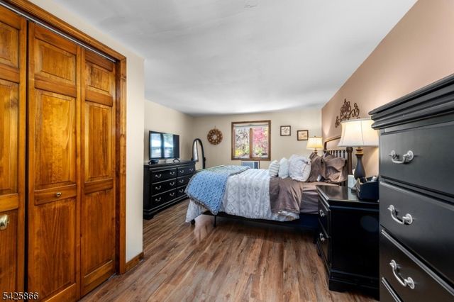 1331 Macopin Rd, West Milford Twp., NJ 07480